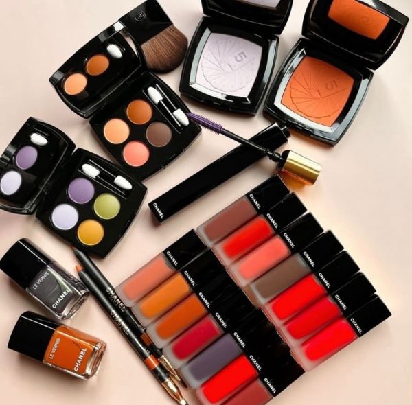 Chanel Clairvoyance Makeup Collection Fall Winter 2024